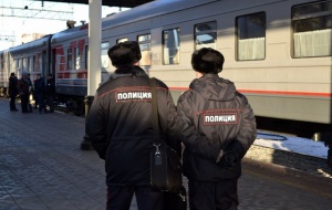 Сбежавшего насильника из Башкирии задержали в поезде в Новом Уренгое
Сбежавшего насильника из Башкирии задержали в поезде в Новом Уренгое