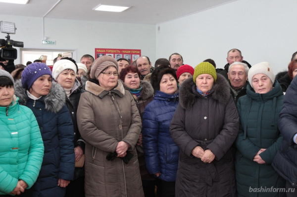 Радий Хабиров: На освещение улиц в городах и селах Башкирии мы выделяем 800 млн рублей Радий Хабиров: На освещение улиц в городах и селах Башкирии мы выделяем 800 млн рублей3