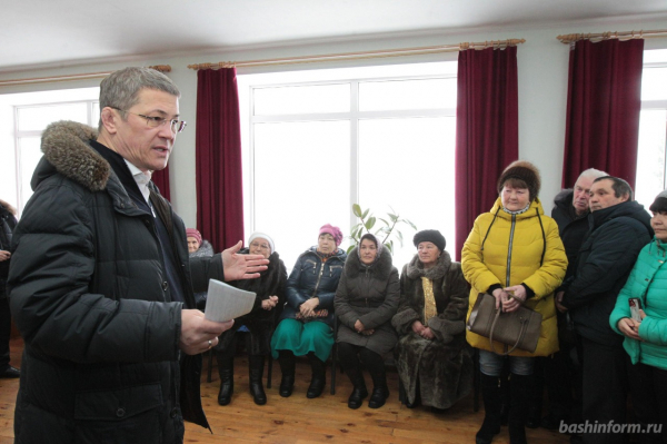 Радий Хабиров: На освещение улиц в городах и селах Башкирии мы выделяем 800 млн рублей Радий Хабиров: На освещение улиц в городах и селах Башкирии мы выделяем 800 млн рублей0