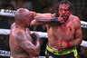 Друг Макгрегора распек плюнувшего в него боксера и упомянул его мать Друг Макгрегора распек плюнувшего в него боксера и упомянул его мать1