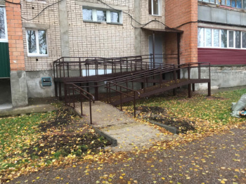 Благодаря активистам ОНФ в Башкирии установлен пандус для инвалида-колясочника в одной из многоэтажек Стерлитамака Благодаря активистам ОНФ в Башкирии установлен пандус для инвалида-колясочника в одной из многоэтажек Стерлитамака0