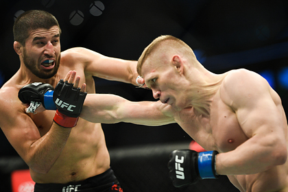 Российский боец UFC Хабилов объяснил нежелание выносить флаг страны на поединки Российский боец UFC Хабилов объяснил нежелание выносить флаг страны на поединки0