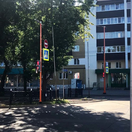 На проспекте Ленина в Стерлитамаке заработали новые светофоры На проспекте Ленина в Стерлитамаке заработали новые светофоры1