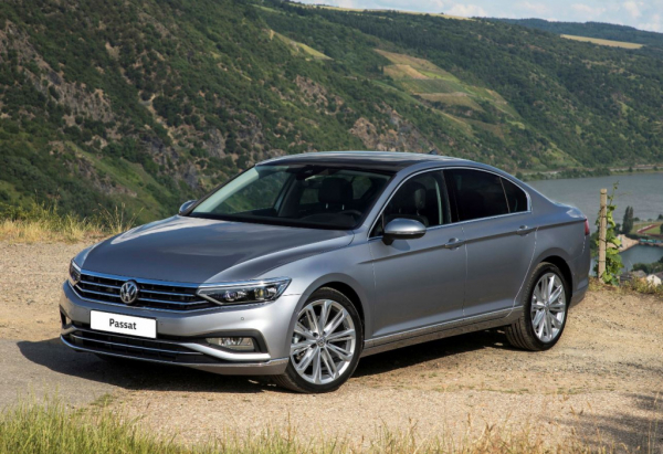 Новые Volkswagen в Стерлитамаке пассат.JPG2