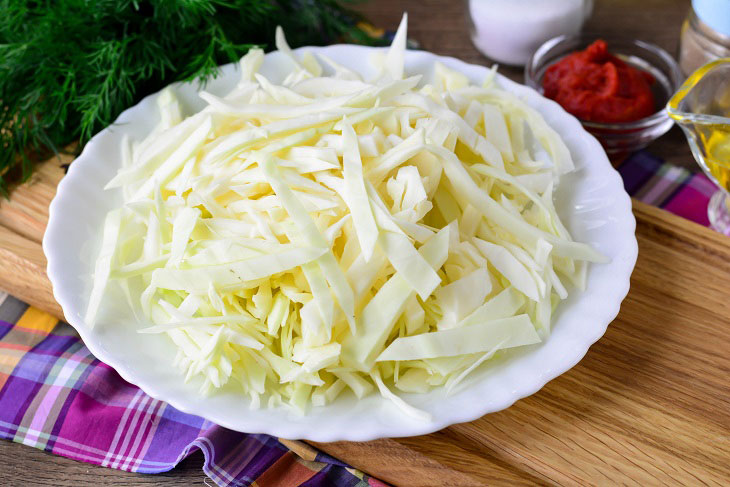 Бигус с тушенкой — простое, сытное и вкусное блюдо