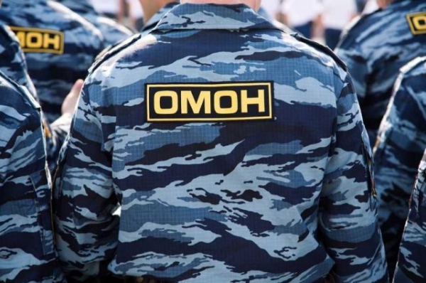 В Уфе полиция задержала участников несанкционированной акции В Уфе полиция задержала участников несанкционированной акции0