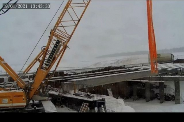 МТС запустила систему видеонаблюдения для строящегося моста на трассе М7 МТС запустила систему видеонаблюдения для строящегося моста на трассе М70