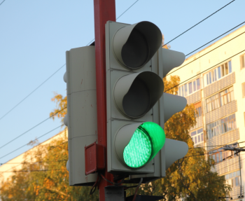 В Стерлитамаке изменится режим работы светофора на одном из перекрестков с интенсивным движением В Стерлитамаке изменится режим работы светофора на одном из перекрестков с интенсивным движением0