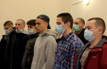 В Стерлитамаке отправили первых призывников в ряды Вооруженных сил России В Стерлитамаке отправили первых призывников в ряды Вооруженных сил России0