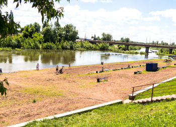 В Стерлитамаке на городском пляже установили душ и биотуалет В Стерлитамаке на городском пляже установили душ и биотуалет0
