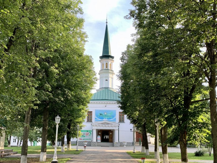 Великий праздник Курбан-байрам 2021 отмечают мусульмане Великий праздник Курбан-байрам 2021 отмечают мусульмане