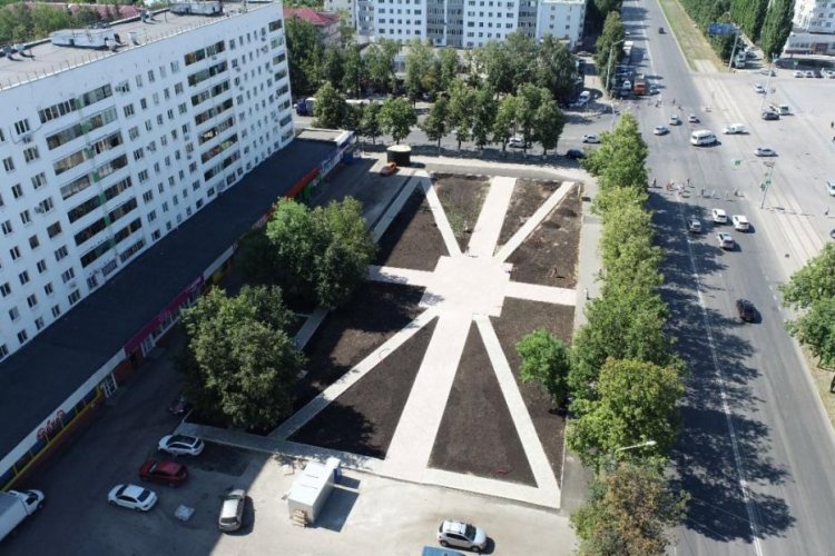 В Октябрьском районе города Уфы готовится к открытию новый сквер В Октябрьском районе города Уфы готовится к открытию новый сквер