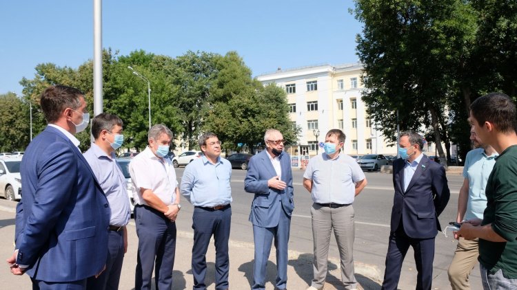 В Уфе рассмотрели возможность обустройства пешеходного перехода на улице Пушкина В Уфе рассмотрели возможность обустройства пешеходного перехода на улице Пушкина