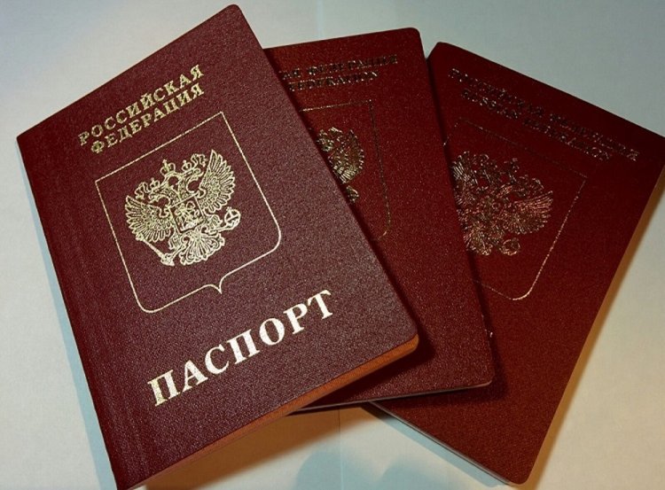 У злостных российских неплательщиков долгов изымут загранпаспорта с 2022 года У злостных российских неплательщиков долгов изымут загранпаспорта с 2022 года