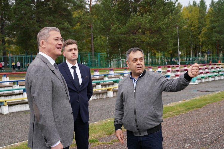 Хабиров высказал мнение о необходимости реконструкции социальных объектов в закрытом городе Межгорье Хабиров высказал мнение о необходимости реконструкции социальных объектов в закрытом городе Межгорье