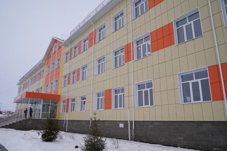 Радий Хабиров поручил создать стоматологический кабинет в новой школе Бижбуляка Радий Хабиров поручил создать стоматологический кабинет в новой школе Бижбуляка