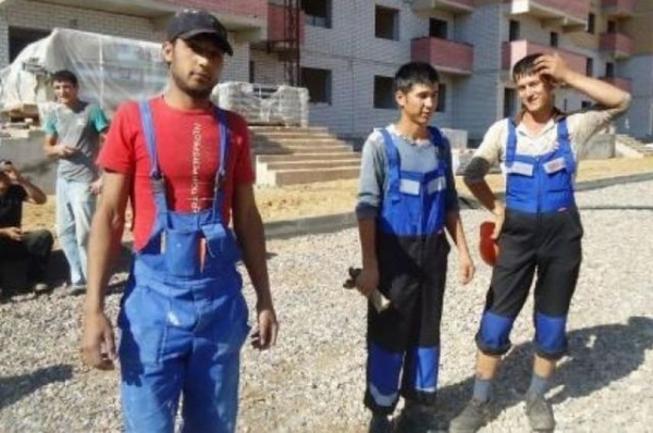 В Башкирии планируют увеличить число мигрантов, получивших трудовой патент В Башкирии планируют увеличить число мигрантов, получивших трудовой патент0
