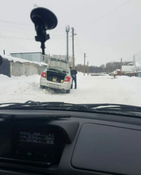 В Стерлитамаке задержали пьяного водителя после сообщения другого автомобилиста В Стерлитамаке задержали пьяного водителя после сообщения другого автомобилиста 0