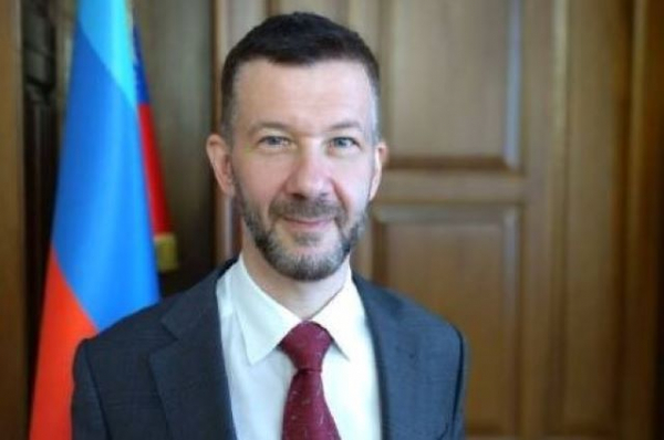 Экс-депутат из Башкирии Владислав Кузнецов назначен вице-премьером ЛНР Экс-депутат из Башкирии Владислав Кузнецов назначен вице-премьером ЛНР0
