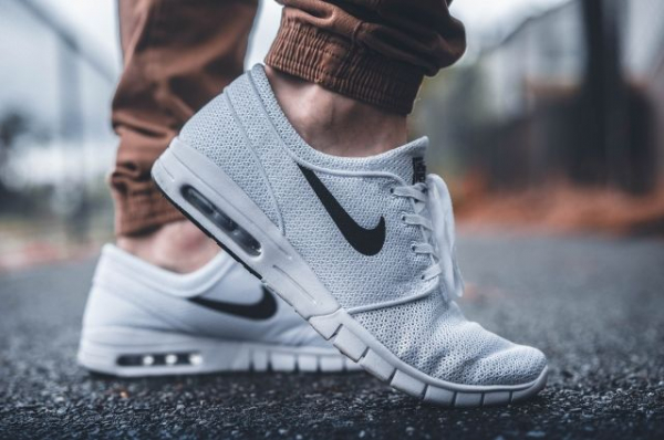 Компания Nike объявила об уходе с российского рынка Компания Nike объявила об уходе с российского рынка0