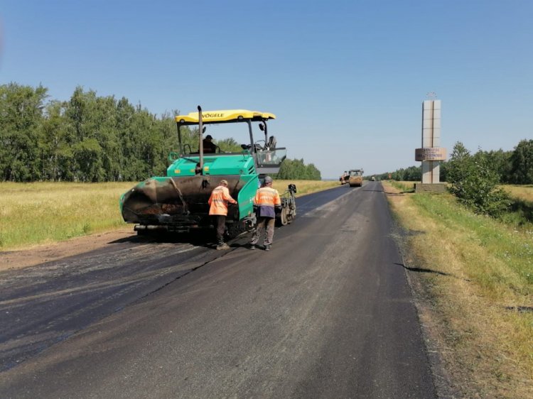В Башкирии в рамках нацпроекта отремонтировал участок автодороги Шаран-Новобалтачево-Андреевка В Башкирии в рамках нацпроекта отремонтировал участок автодороги Шаран-Новобалтачево-Андреевка