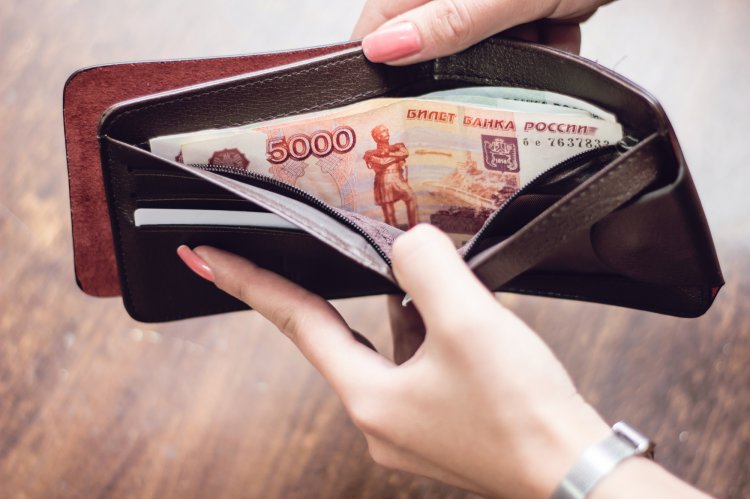Жителям России рассказали, когда с них могут потребовать часть зарплаты Жителям России рассказали, когда с них могут потребовать часть зарплаты