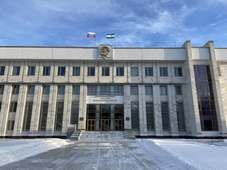 Парламент Башкирии предлагает запретить на территории РФ рекламу услуг для уклонистов от службы Парламент Башкирии предлагает запретить на территории РФ рекламу услуг для уклонистов от службы