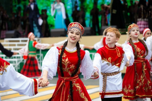 В Уфе 26 июня открылся фестиваль «Улица Дружбы» В Уфе 26 июня открылся фестиваль «Улица Дружбы»0