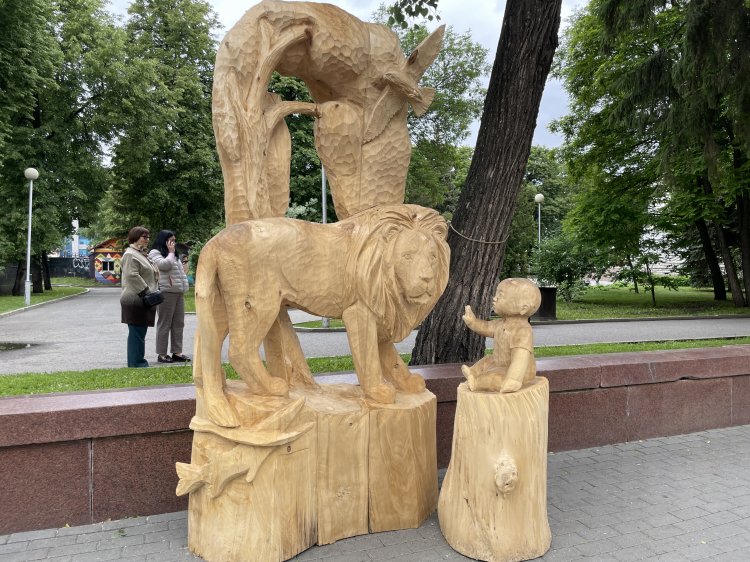 В Уфе стартует конкурс по изготовлению деревянных скульптур «Форма изгиба» В Уфе стартует конкурс по изготовлению деревянных скульптур «Форма изгиба»