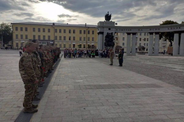 В Уфе встретили участников СВО, прибывших в двухнедельный отпуск В Уфе встретили участников СВО, прибывших в двухнедельный отпуск0