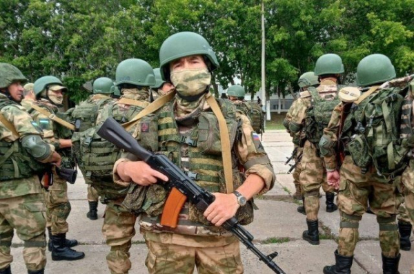 Заслуженный артист Башкирии Радик Динахметов отправится в зону СВО Заслуженный артист Башкирии Радик Динахметов отправится в зону СВО0