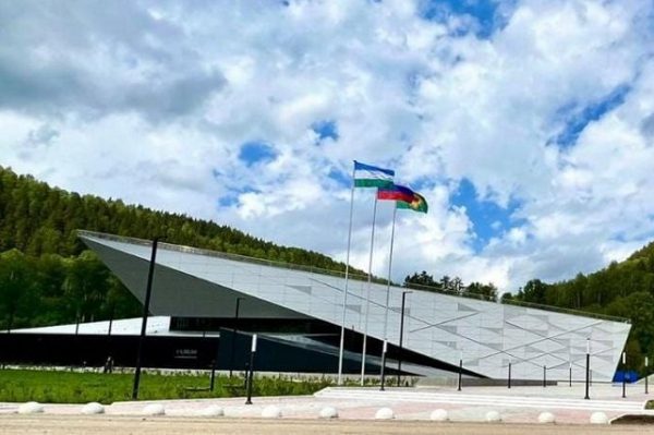 Хабиров поручил построить гостиницу в заповеднике «Шульган-таш» Хабиров поручил построить гостиницу в заповеднике «Шульган-таш»0