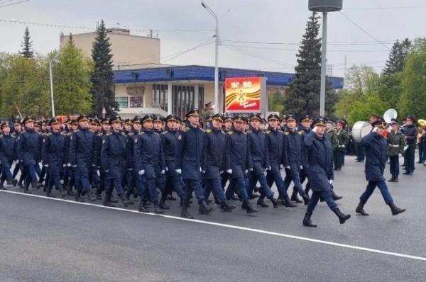 В Уфе состоялась первая генеральная репетиция парада ко Дню Победы В Уфе состоялась первая генеральная репетиция парада ко Дню Победы0