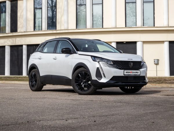 Тест-драйв Peugeot 4008: французская идея, китайская сборка, английское меню Тест-драйв Peugeot 4008: французская идея, китайская сборка, английское меню