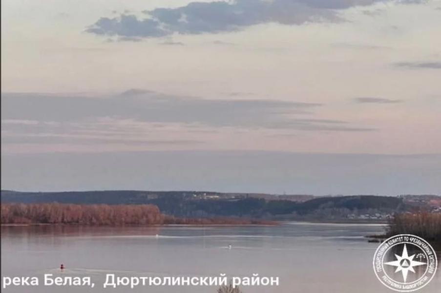 Река Уфа в Шакше поднялась еще на 15 см Река Уфа в Шакше поднялась еще на 15 см0