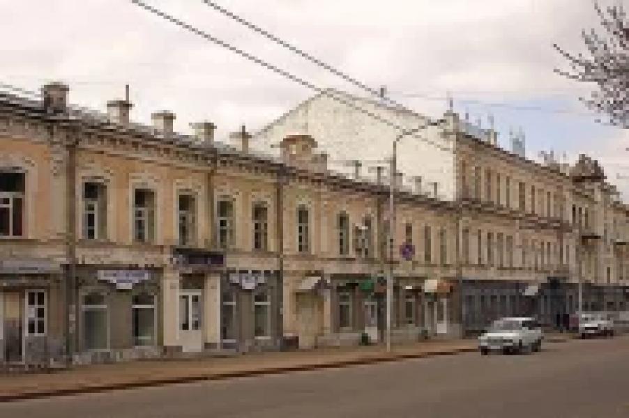 Такая важная Губернаторская. История улицы Уфы с резиденцией власти Здание бывшего «Эрмитажа» и Видинеевский дом. Начало 2000-х.