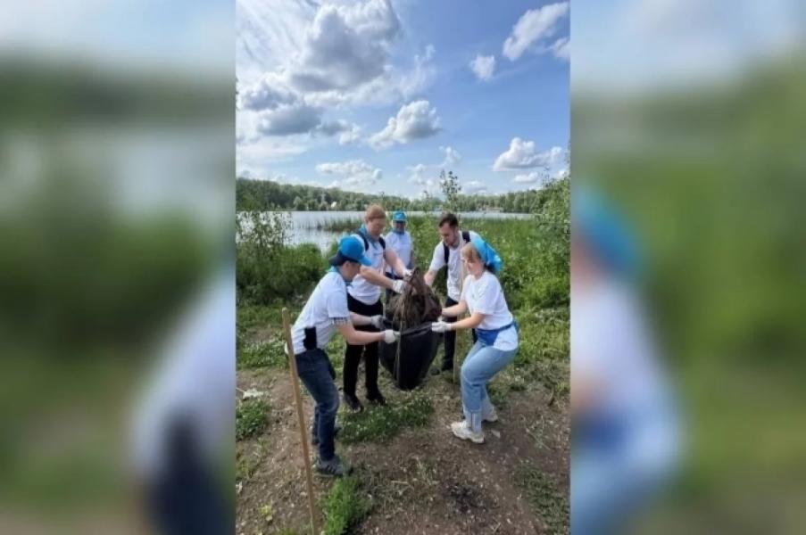 Энергетики Башкирии приняли участие в акции «Вода России» Энергетики Башкирии приняли участие в акции «Вода России»0