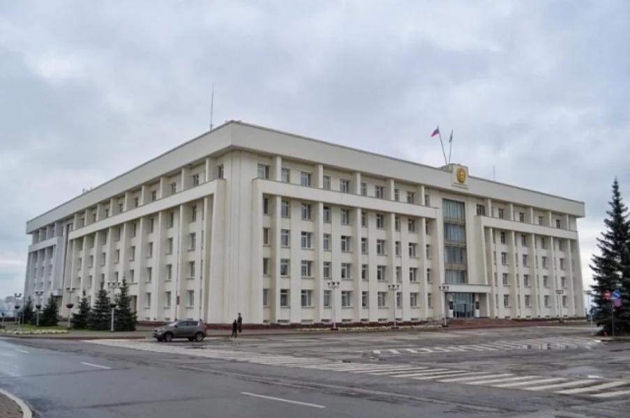 Хабиров поздравил жителей Башкирии с Днем России Хабиров поздравил жителей Башкирии с Днем России0