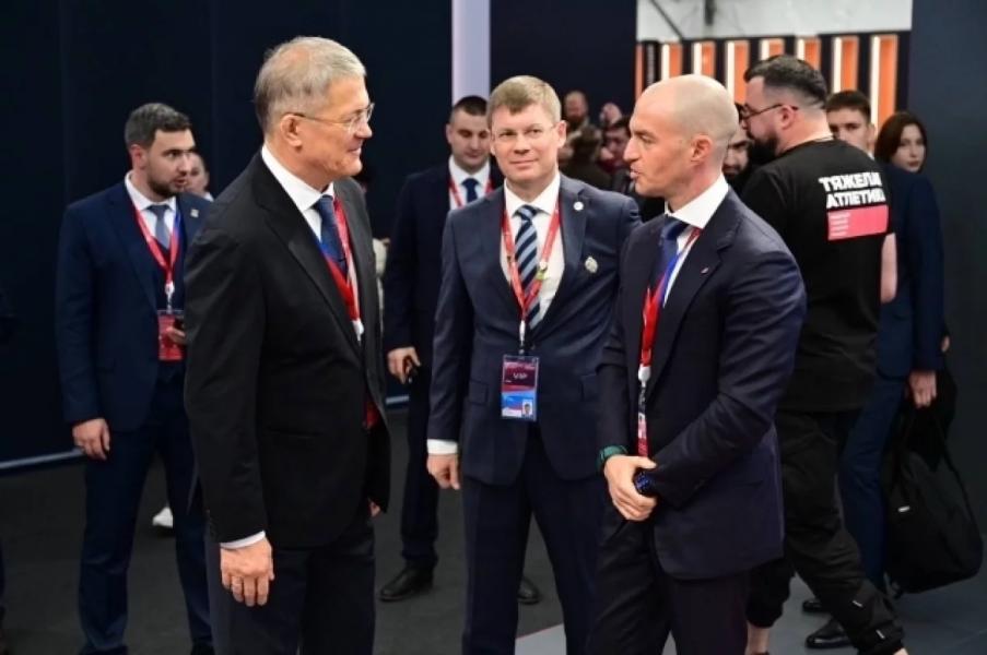 Хабиров рассказал о работе на форуме «Россия — спортивная держава» в Самаре Хабиров рассказал о работе на форуме «Россия — спортивная держава» в Самаре0