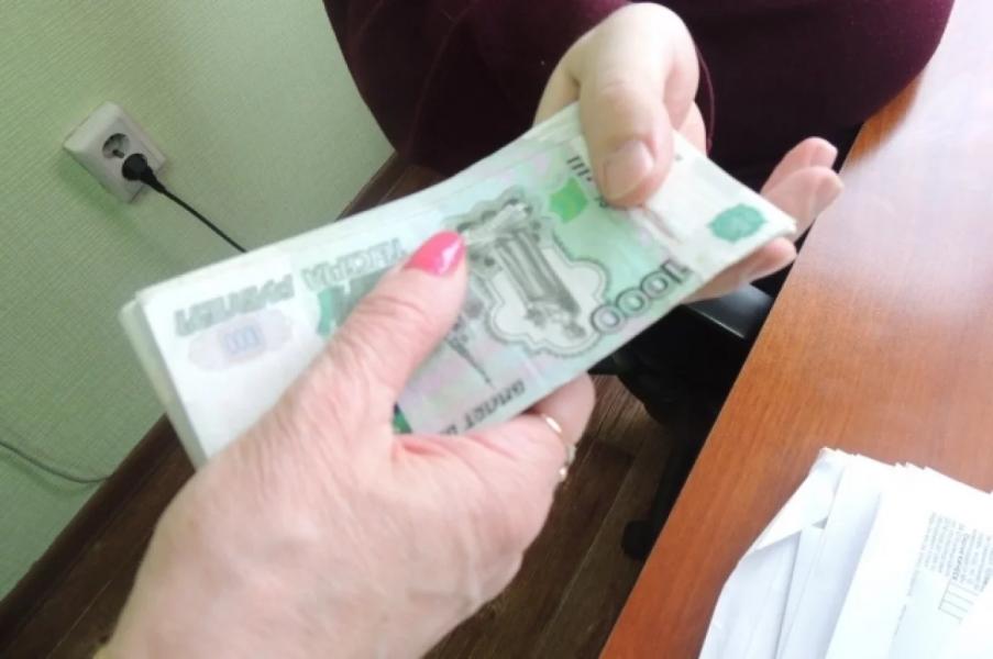 Экс-директор школы в Башкирии пойдет под суд за поборы с подчиненных Экс-директор школы в Башкирии пойдет под суд за поборы с подчиненных0