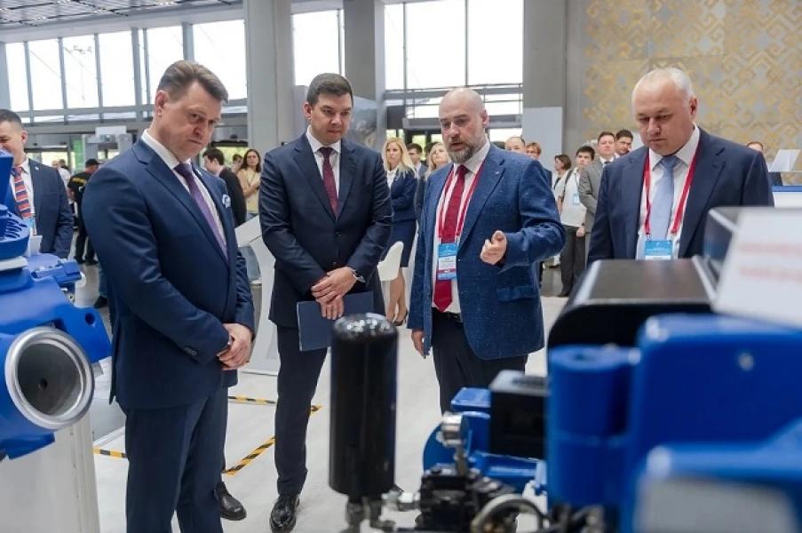 Пятерка бьет в 10. Отечественное оборудование представили на выставке в Уфе Пятерка бьет в 10. Отечественное оборудование представили на выставке в Уфе1