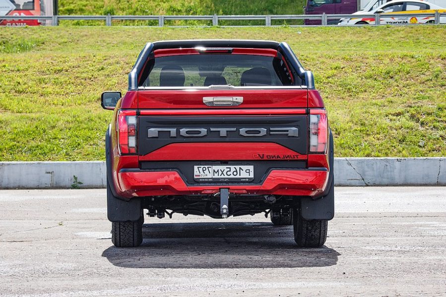 Америкэн бой: тест-драйв Foton Tunland V9