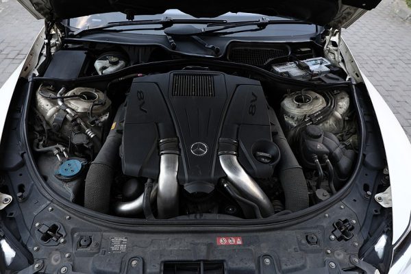 Когда даже капризный двигатель приносит удовольствие: опыт эксплуатации Mercedes-Benz CL 500 C216