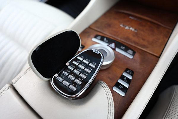 Когда даже капризный двигатель приносит удовольствие: опыт эксплуатации Mercedes-Benz CL 500 C216