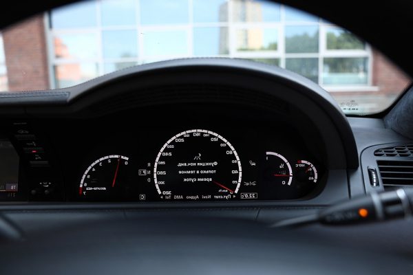 Когда даже капризный двигатель приносит удовольствие: опыт эксплуатации Mercedes-Benz CL 500 C216